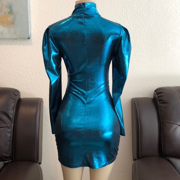 SOLD NWT BARBIE DRESS - Picture 4 of 4